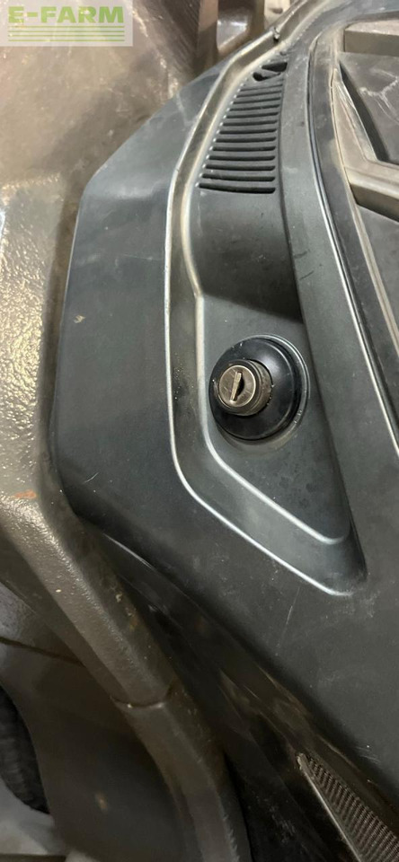 Valtra t 234 d smarttouch - Tractor: foto 1 Valtra t 234 d smarttouch - Tractor: foto 1