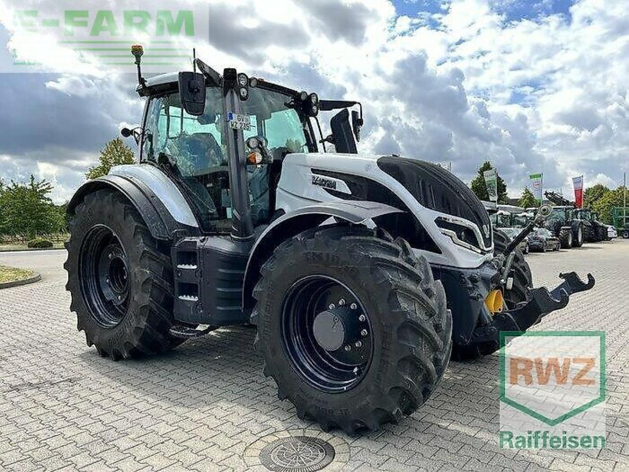 Valtra t 235 direct vorführmaschine Direct - Tractor: foto 4 Valtra t 235 direct vorführmaschine Direct - Tractor: foto 4