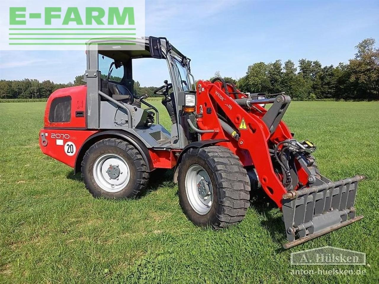 Weidemann 2070 cx 80lp - Miniexcavadora: foto 2 Weidemann 2070 cx 80lp - Miniexcavadora: foto 2