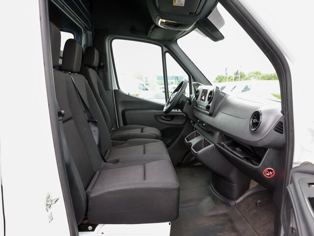 MERCEDES-BENZ Sprinter 317 CDI,3665mm,Automatik,Kamera - Furgón: foto 3 MERCEDES-BENZ Sprinter 317 CDI,3665mm,Automatik,Kamera - Furgón: foto 3