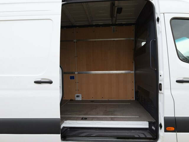 MERCEDES-BENZ Sprinter 317 Maxi,9GTronic,MBUX,Kamera... - Furgón: foto 2 MERCEDES-BENZ Sprinter 317 Maxi,9GTronic,MBUX,Kamera... - Furgón: foto 2