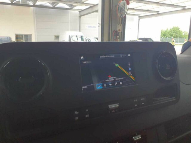 MERCEDES-BENZ Sprinter 317 Maxi,MBUX,DHL Fahrzeug,Kamera - Furgón: foto 3 MERCEDES-BENZ Sprinter 317 Maxi,MBUX,DHL Fahrzeug,Kamera - Furgón: foto 3
