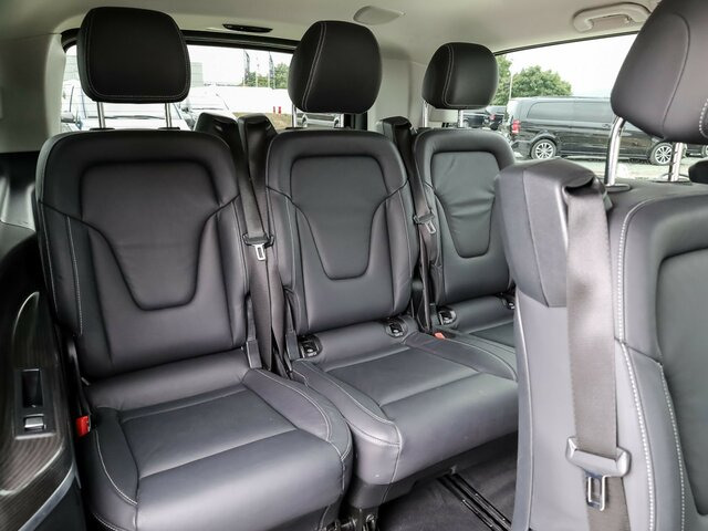 MERCEDES-BENZ V 300 Avantgarde Extralang,2xSchiebetür el.,AHK - Furgoneta de pasajeros: foto 3 MERCEDES-BENZ V 300 Avantgarde Extralang,2xSchiebetür el.,AHK - Furgoneta de pasajeros: foto 3