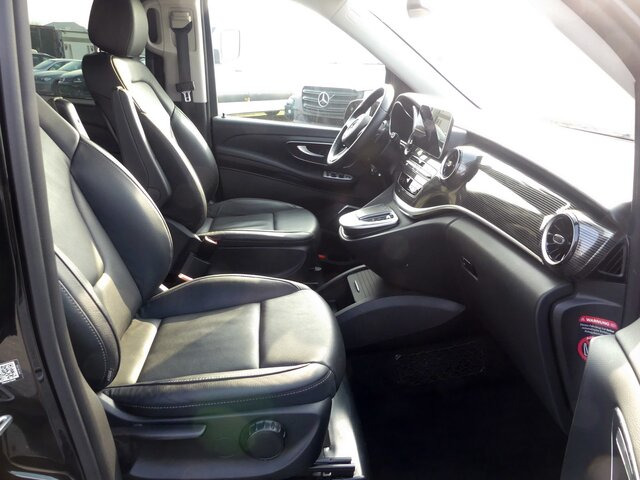 MERCEDES-BENZ V 300 Edition Extralang,2xSchiebetür el,8Sitzer... - Minibús, Furgoneta de pasajeros: foto 3 MERCEDES-BENZ V 300 Edition Extralang,2xSchiebetür el,8Sitzer... - Minibús, Furgoneta de pasajeros: foto 3