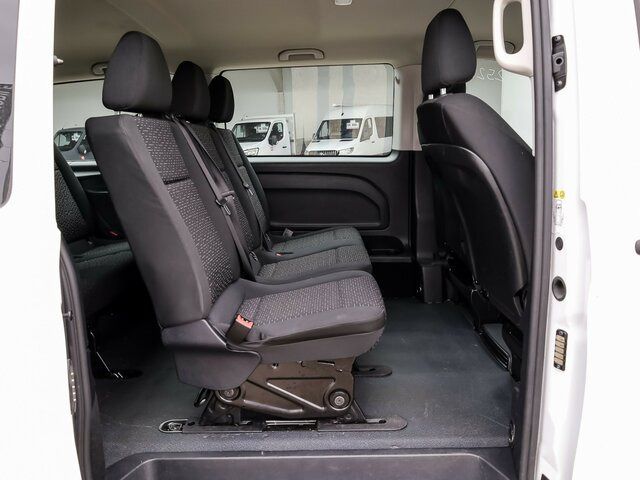 MERCEDES-BENZ Vito 114 TourerPro,Extralang,8Sitzer,Automatik... - Minibús, Furgoneta de pasajeros: foto 2 MERCEDES-BENZ Vito 114 TourerPro,Extralang,8Sitzer,Automatik... - Minibús, Furgoneta de pasajeros: foto 2
