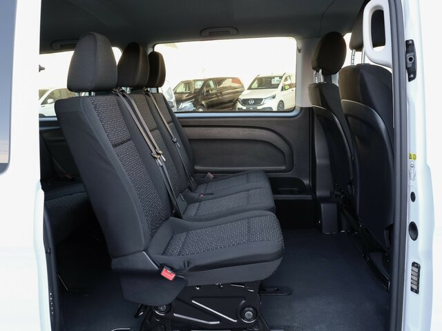 MERCEDES-BENZ Vito 114 TourerPro,Extralang,8Sitzer,Automatik... - Furgoneta de pasajeros: foto 2 MERCEDES-BENZ Vito 114 TourerPro,Extralang,8Sitzer,Automatik... - Furgoneta de pasajeros: foto 2