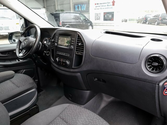 MERCEDES-BENZ Vito 114 TourerPro,Extralang,8Sitzer,Automatik... - Furgoneta de pasajeros: foto 4 MERCEDES-BENZ Vito 114 TourerPro,Extralang,8Sitzer,Automatik... - Furgoneta de pasajeros: foto 4