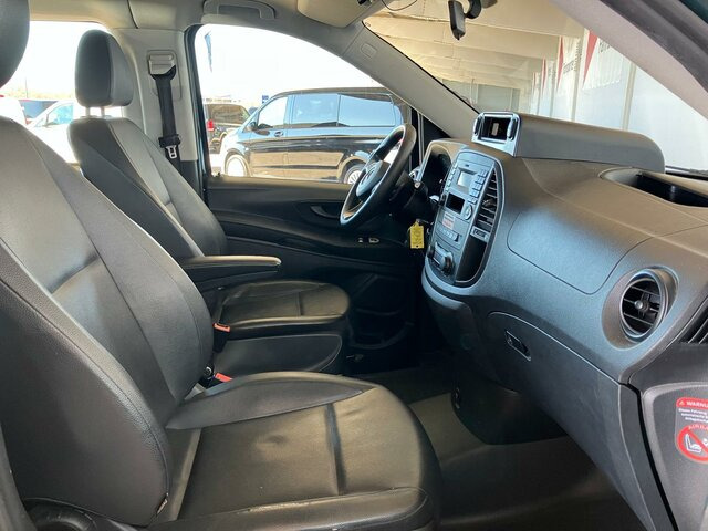 MERCEDES-BENZ Vito 116 TourerPro,lang,Allrad,8Sitzer,Automatik - Furgoneta de pasajeros: foto 4 MERCEDES-BENZ Vito 116 TourerPro,lang,Allrad,8Sitzer,Automatik - Furgoneta de pasajeros: foto 4