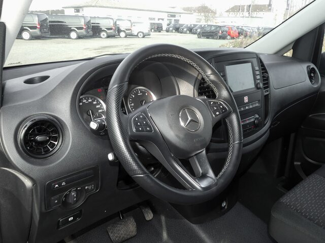 MERCEDES-BENZ Vito 116TourerPro ,Extralang,2xKlima,Kamera,AHK - Minibús, Furgoneta de pasajeros: foto 5 MERCEDES-BENZ Vito 116TourerPro ,Extralang,2xKlima,Kamera,AHK - Minibús, Furgoneta de pasajeros: foto 5
