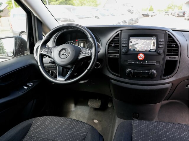 MERCEDES-BENZ Vito 116TourerPro ,Extralang,2xKlima,Kamera,AHK - Minibús, Furgoneta de pasajeros: foto 5 MERCEDES-BENZ Vito 116TourerPro ,Extralang,2xKlima,Kamera,AHK - Minibús, Furgoneta de pasajeros: foto 5