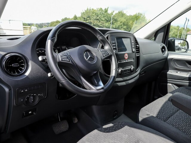 MERCEDES-BENZ Vito 116TourerPro ,Extralang,2xKlima,Kamera,AHK... - Furgoneta de pasajeros: foto 5 MERCEDES-BENZ Vito 116TourerPro ,Extralang,2xKlima,Kamera,AHK... - Furgoneta de pasajeros: foto 5