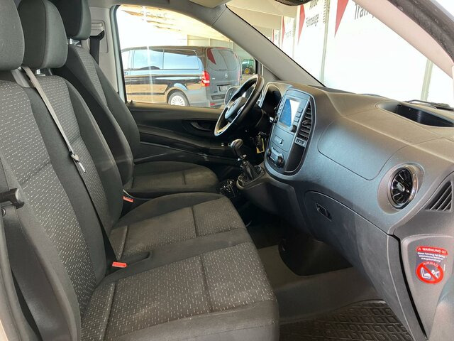 MERCEDES-BENZ Vito114 KA Kompakt ,Klima,Kamera,Tempomat - Furgoneta pequeña: foto 2 MERCEDES-BENZ Vito114 KA Kompakt ,Klima,Kamera,Tempomat - Furgoneta pequeña: foto 2
