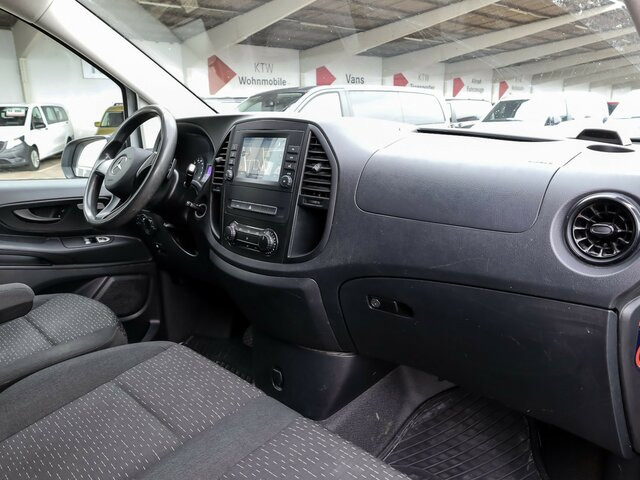 MERCEDES-BENZ eVito 111 KA,lang,Klima,Navi,Kamera,Sitzheizung... - Furgoneta pequeña, Furgoneta eléctrica: foto 4 MERCEDES-BENZ eVito 111 KA,lang,Klima,Navi,Kamera,Sitzheizung... - Furgoneta pequeña, Furgoneta eléctrica: foto 4