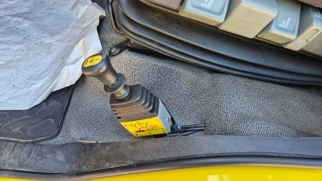 Camión volquete DAF Lkw 3-Seiten-Kipper Meiller 45.220, 2 x AHK, Servo: foto 29 Camión volquete DAF Lkw 3-Seiten-Kipper Meiller 45.220, 2 x AHK, Servo: foto 29