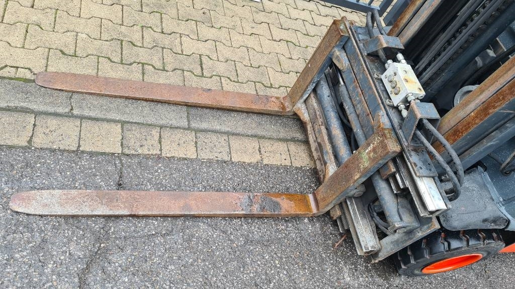 Carretilla elevadora diésel Linde H 20 D, Triplex, Seitenschieber, Positionierer: foto 20 Carretilla elevadora diésel Linde H 20 D, Triplex, Seitenschieber, Positionierer: foto 20