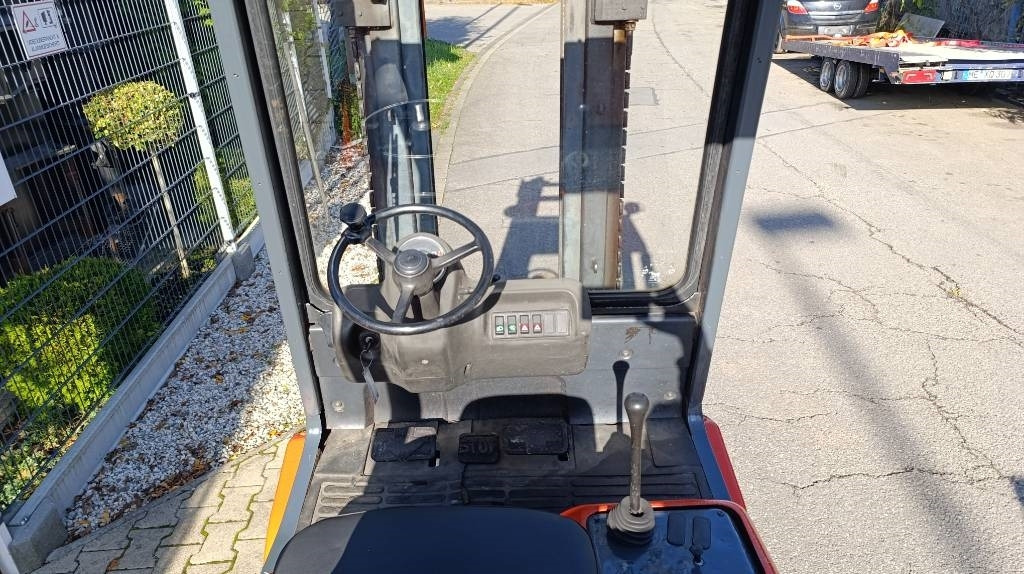 Carretilla elevadora diésel Linde H 30 D, Duplex, Zusatzhydraulik, Palettengabel: foto 20 Carretilla elevadora diésel Linde H 30 D, Duplex, Zusatzhydraulik, Palettengabel: foto 20