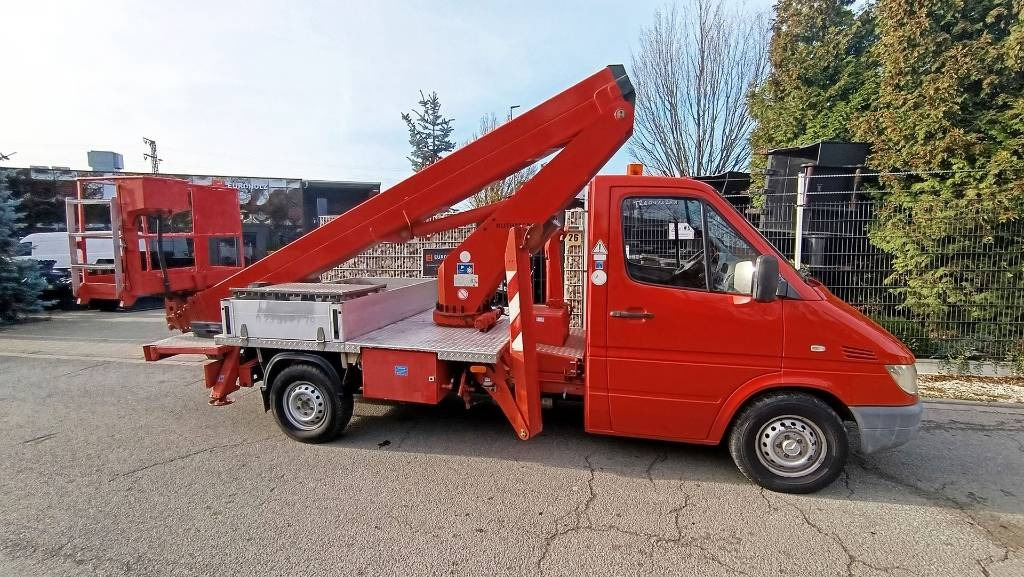 Mercedes-Benz Sprinter 311 Hubarbeitsbühne 22 m Ruthmann TB 220 - Camión con plataforma elevadora: foto 1 Mercedes-Benz Sprinter 311 Hubarbeitsbühne 22 m Ruthmann TB 220 - Camión con plataforma elevadora: foto 1