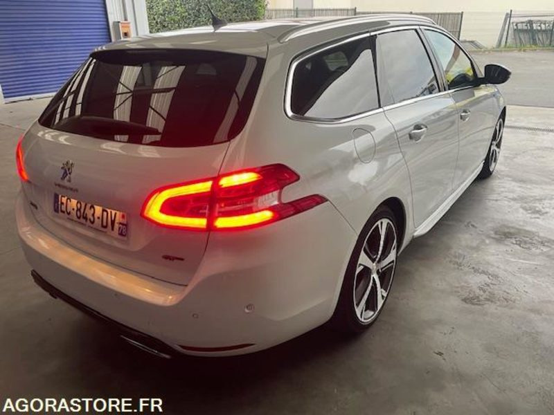 308 SW GT 1.6 THP 205cv - 05/2016 - 140150 KM - Coche: foto 3 308 SW GT 1.6 THP 205cv - 05/2016 - 140150 KM - Coche: foto 3