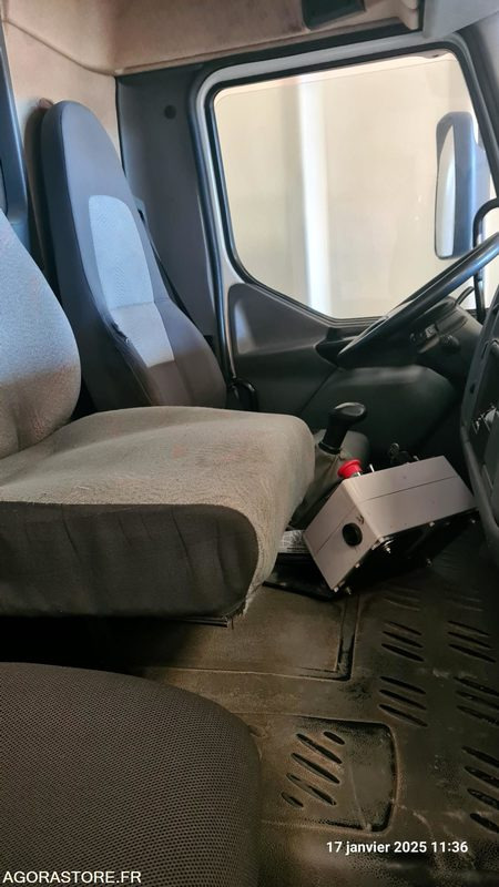 BOM RENAULT PREMIUM 270 DCI VOIE ETROITE - 2004 - 320239KM - Camión de basura: foto 5 BOM RENAULT PREMIUM 270 DCI VOIE ETROITE - 2004 - 320239KM - Camión de basura: foto 5