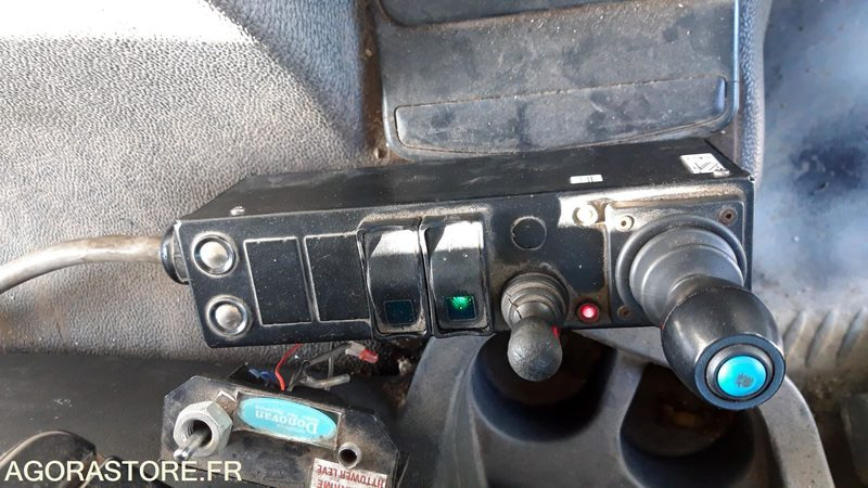 *CAMION AMPLIROLL 26T - Camión multibasculante: foto 3 *CAMION AMPLIROLL 26T - Camión multibasculante: foto 3