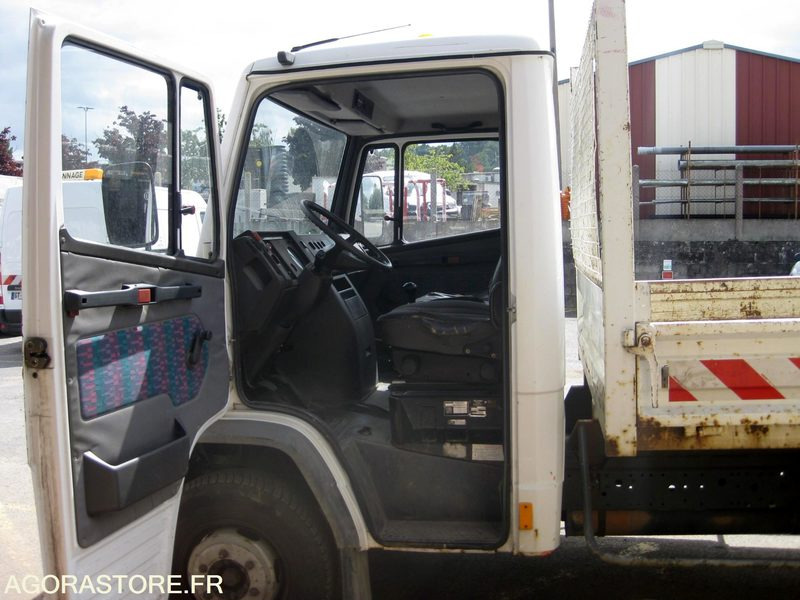 CAMION BENNE - Camión volquete: foto 4 CAMION BENNE - Camión volquete: foto 4