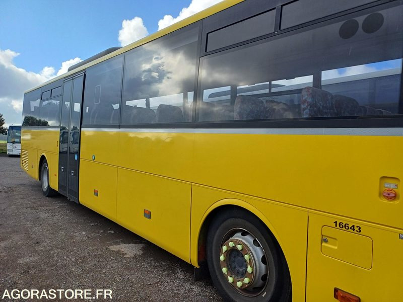 CAR MERCEDES INTOURO - N°16643 - MEC 2011 - 565457km - BS310DQ - Autobús escolar: foto 3 CAR MERCEDES INTOURO - N°16643 - MEC 2011 - 565457km - BS310DQ - Autobús escolar: foto 3