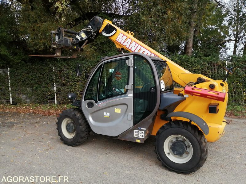 CHARIOT TELESCOPIQUE FIXE - MANITOU - 2.5 T - 2014 / 3910 HEURES - Manipulador telescópico: foto 1 CHARIOT TELESCOPIQUE FIXE - MANITOU - 2.5 T - 2014 / 3910 HEURES - Manipulador telescópico: foto 1