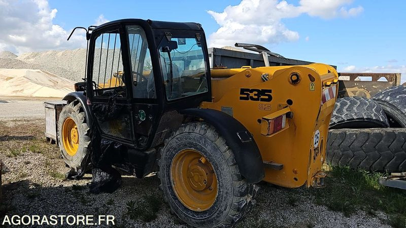 CHARIOT TELESCOPIQUE JCB 535-95 - 1015397 - 2003 / 9822 HEURES - Carretilla elevadora diésel: foto 4 CHARIOT TELESCOPIQUE JCB 535-95 - 1015397 - 2003 / 9822 HEURES - Carretilla elevadora diésel: foto 4
