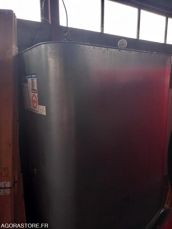 CHAUFFAGE AIR CHAUD FIOUL N° SERIE 53700548 - 2017 - Herramienta/ Equipo: foto 2 CHAUFFAGE AIR CHAUD FIOUL N° SERIE 53700548 - 2017 - Herramienta/ Equipo: foto 2