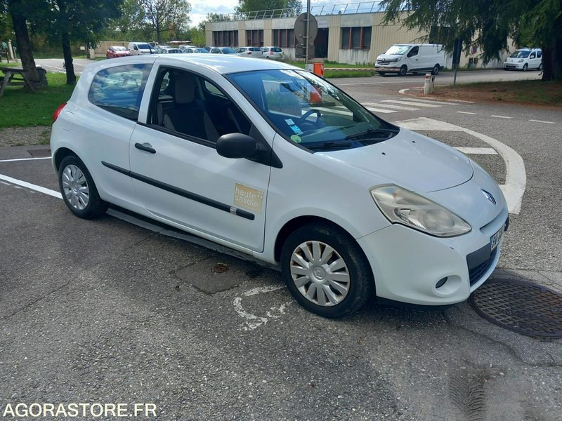 CLIO 3 PORTES DCI65 (BR116) - Coche: foto 1 CLIO 3 PORTES DCI65 (BR116) - Coche: foto 1