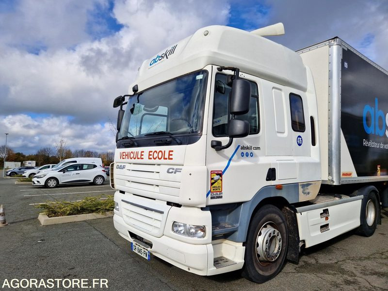 DAF CF 85.360 - 2013 - 219991 Kms - CR845FW - Cabeza tractora: foto 1 DAF CF 85.360 - 2013 - 219991 Kms - CR845FW - Cabeza tractora: foto 1
