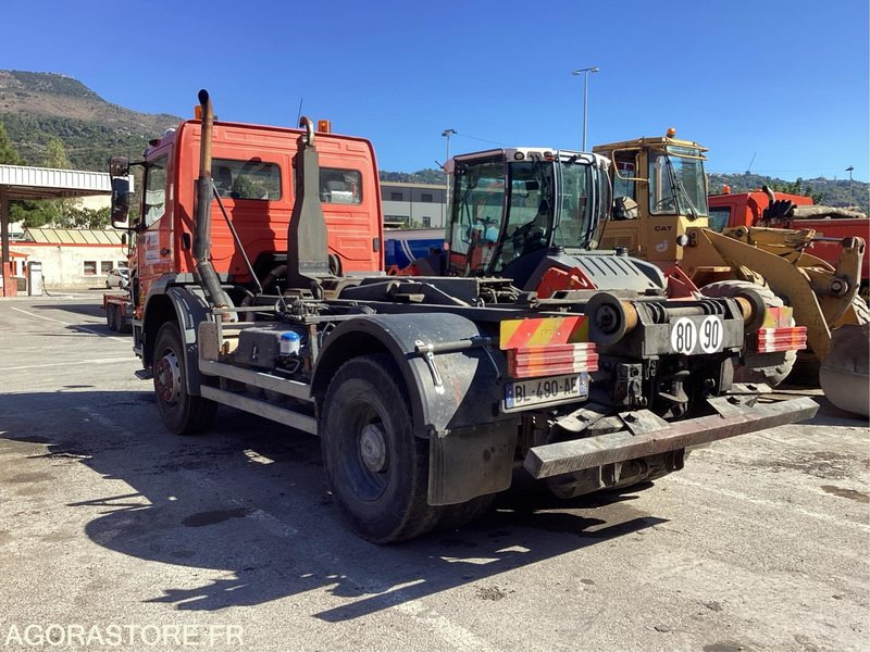 MERCEDES BENZ ATEGO - 2004 - 602523 KM - P2001840 - Cabeza tractora: foto 4 MERCEDES BENZ ATEGO - 2004 - 602523 KM - P2001840 - Cabeza tractora: foto 4