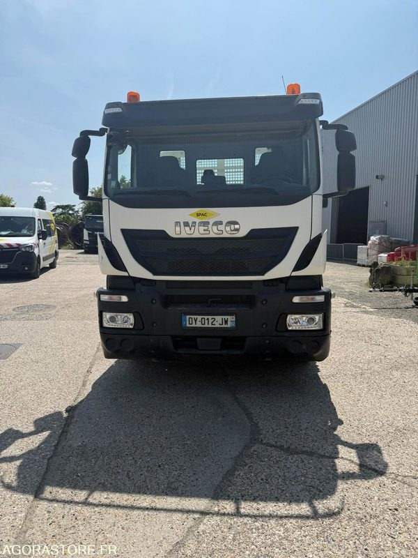 IVECO STRALIS MULTIBENNE 4x2 - 2015 / 61000KM - Camión: foto 4 IVECO STRALIS MULTIBENNE 4x2 - 2015 / 61000KM - Camión: foto 4
