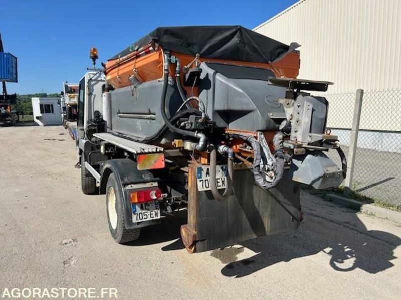 LINDNER UNITRAC 102C AMPLIROLL + LAME + SALEUSE 2008 5050 HEURES - Camión: foto 4 LINDNER UNITRAC 102C AMPLIROLL + LAME + SALEUSE 2008 5050 HEURES - Camión: foto 4