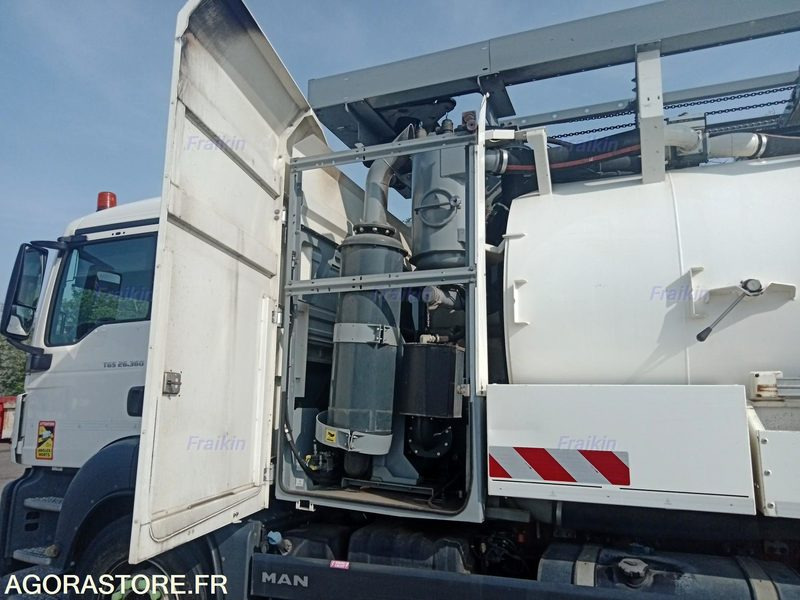 MAN HYDROCUREUR TGS 26.360 6X2-2 / DY430NG / 2015 / 149950 kms - Camión: foto 3 MAN HYDROCUREUR TGS 26.360 6X2-2 / DY430NG / 2015 / 149950 kms - Camión: foto 3