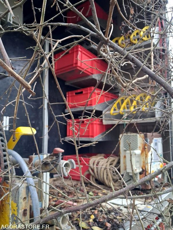 MAN TGM 4X4 18.250 Fourgon GIMAEX VASP 2011 212000Km ROULANT PRO UNIQUEMENT - Camión: foto 5 MAN TGM 4X4 18.250 Fourgon GIMAEX VASP 2011 212000Km ROULANT PRO UNIQUEMENT - Camión: foto 5