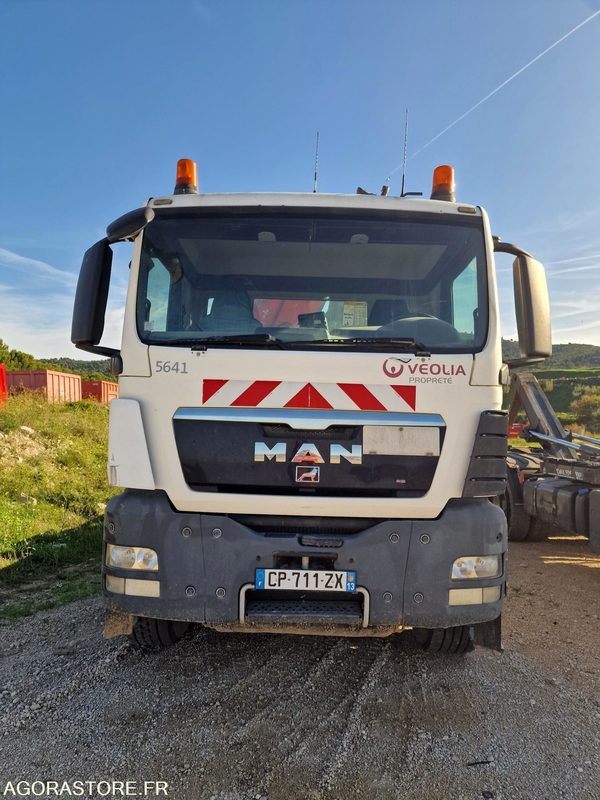 PORTEUR MOVI GRUE MAN 26T 6X4 GUIMA de 2013 - 167 500 km (R32296) - Camión: foto 1 PORTEUR MOVI GRUE MAN 26T 6X4 GUIMA de 2013 - 167 500 km (R32296) - Camión: foto 1
