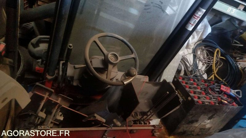 Chariot élévateur FENWICK - PANNE - Herramienta/ Equipo: foto 4 Chariot élévateur FENWICK - PANNE - Herramienta/ Equipo: foto 4