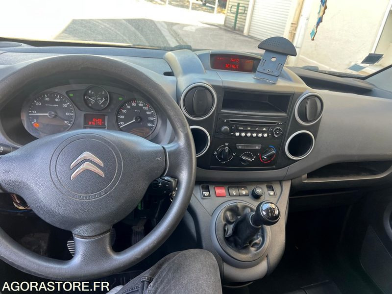 Citroen berlingo - 2016 - 76000km - Coche: foto 2 Citroen berlingo - 2016 - 76000km - Coche: foto 2