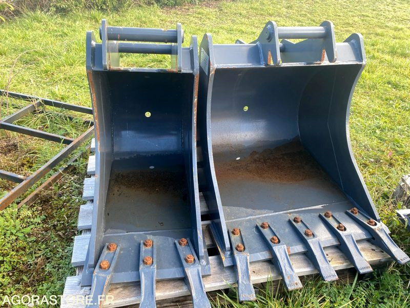Coupleur hydraulique + 3 godets Neufs pour pelle 6T - Equipo de construcción: foto 2 Coupleur hydraulique + 3 godets Neufs pour pelle 6T - Equipo de construcción: foto 2