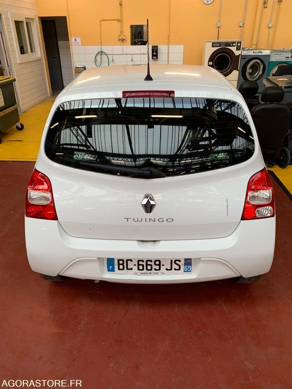 F- RENAULT TWINGO BC-669-JS - Coche: foto 4 F- RENAULT TWINGO BC-669-JS - Coche: foto 4
