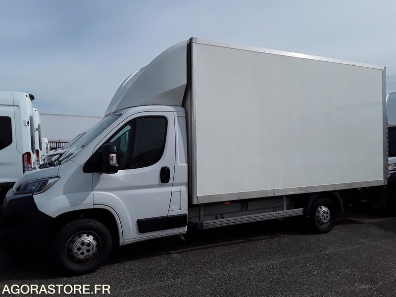 FIAT DUCATO CHASSIS CABINE- 2019- 75279KM - Furgón: foto 2 FIAT DUCATO CHASSIS CABINE- 2019- 75279KM - Furgón: foto 2