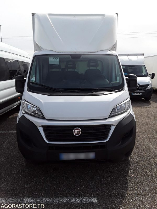 FIAT DUCATO CHASSIS CABINE- 2019- 75279KM - Furgón: foto 3 FIAT DUCATO CHASSIS CABINE- 2019- 75279KM - Furgón: foto 3