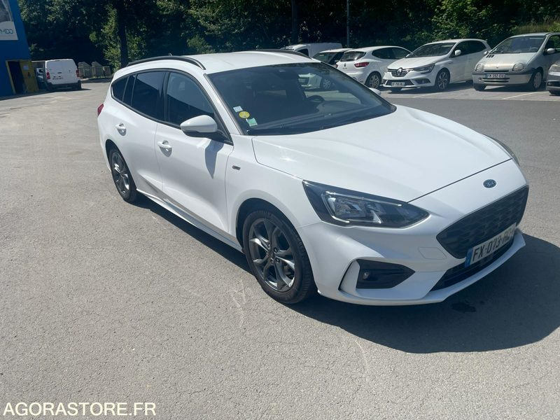 FORD FOCUS finition ST Line 122800 Kms 2021 - Coche familiar: foto 1 FORD FOCUS finition ST Line 122800 Kms 2021 - Coche familiar: foto 1