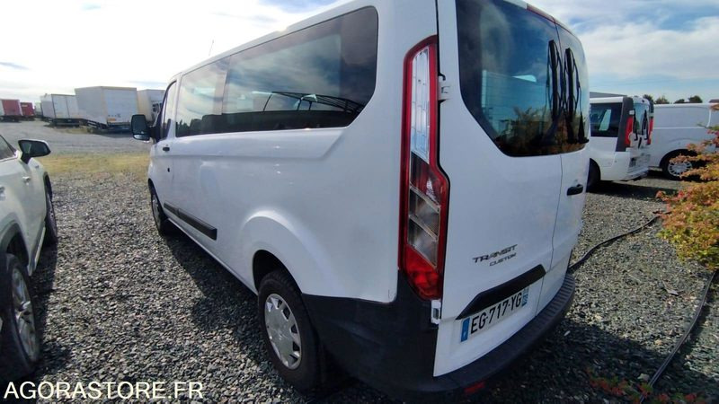 FORD TRANSIT - 9 Places - 2016 - 259108 Kms - EG717YG - Furgón: foto 4 FORD TRANSIT - 9 Places - 2016 - 259108 Kms - EG717YG - Furgón: foto 4
