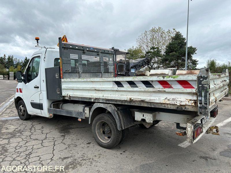 FOURGON RENAULT MASTER BENNE - 3 PLACES - 2014 / 207 458 KM (00947-M23950) - Furgoneta basculante: foto 4 FOURGON RENAULT MASTER BENNE - 3 PLACES - 2014 / 207 458 KM (00947-M23950) - Furgoneta basculante: foto 4