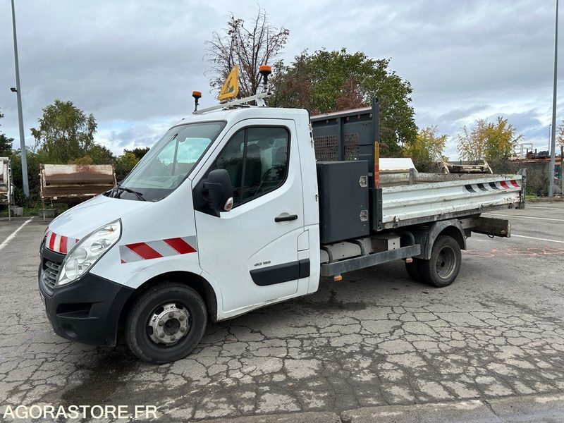 FOURGON RENAULT MASTER BENNE - 3 PLACES - 2014 / 207 458 KM (00947-M23950) - Furgoneta basculante: foto 1 FOURGON RENAULT MASTER BENNE - 3 PLACES - 2014 / 207 458 KM (00947-M23950) - Furgoneta basculante: foto 1