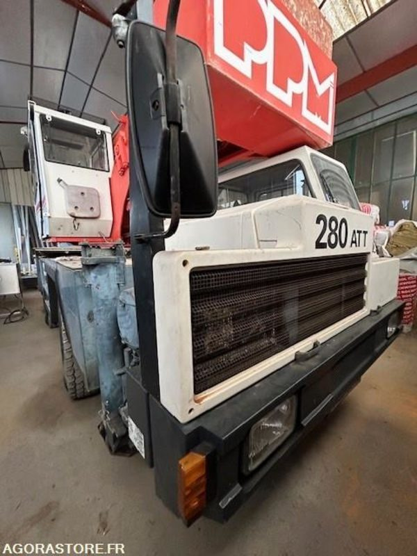 GRUE MOBILE PPM 280 ATT - 1991 - 8960 HEURES - Autogrúa: foto 4 GRUE MOBILE PPM 280 ATT - 1991 - 8960 HEURES - Autogrúa: foto 4