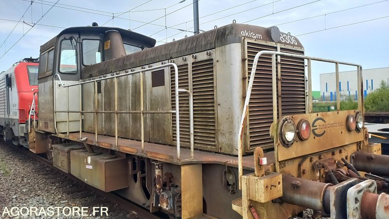 Lot de 4 Locotracteurs Y8000 RVI3 / Moyse, Fauvet Girel - Equipo de construcción: foto 4 Lot de 4 Locotracteurs Y8000 RVI3 / Moyse, Fauvet Girel - Equipo de construcción: foto 4