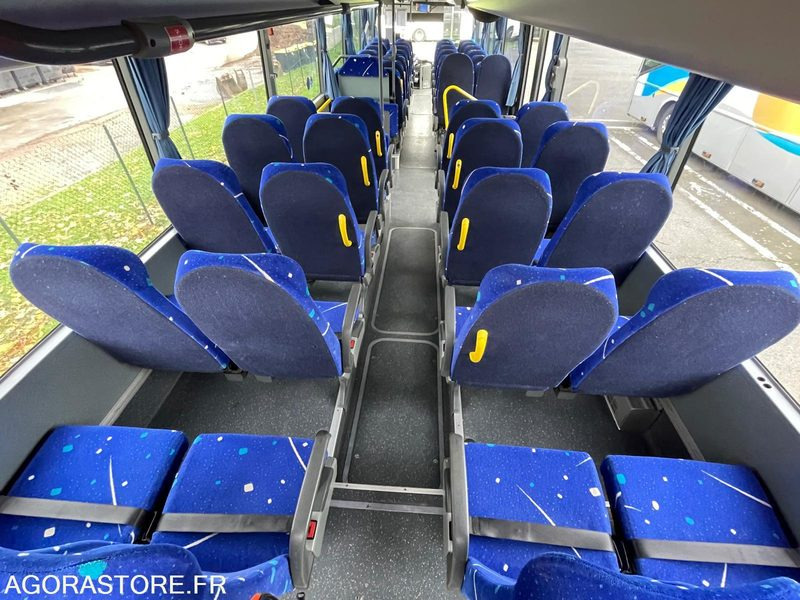 MERCEDES INTOURO N°095010 - Autobús escolar: foto 4 MERCEDES INTOURO N°095010 - Autobús escolar: foto 4